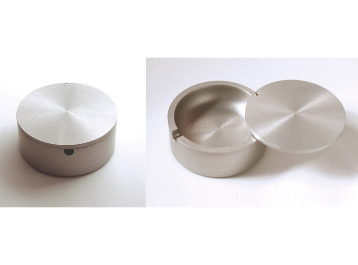 contemporary design object ashtray - spin